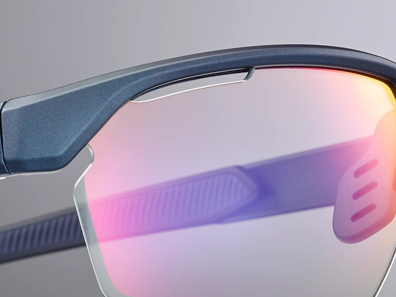 Vented lens